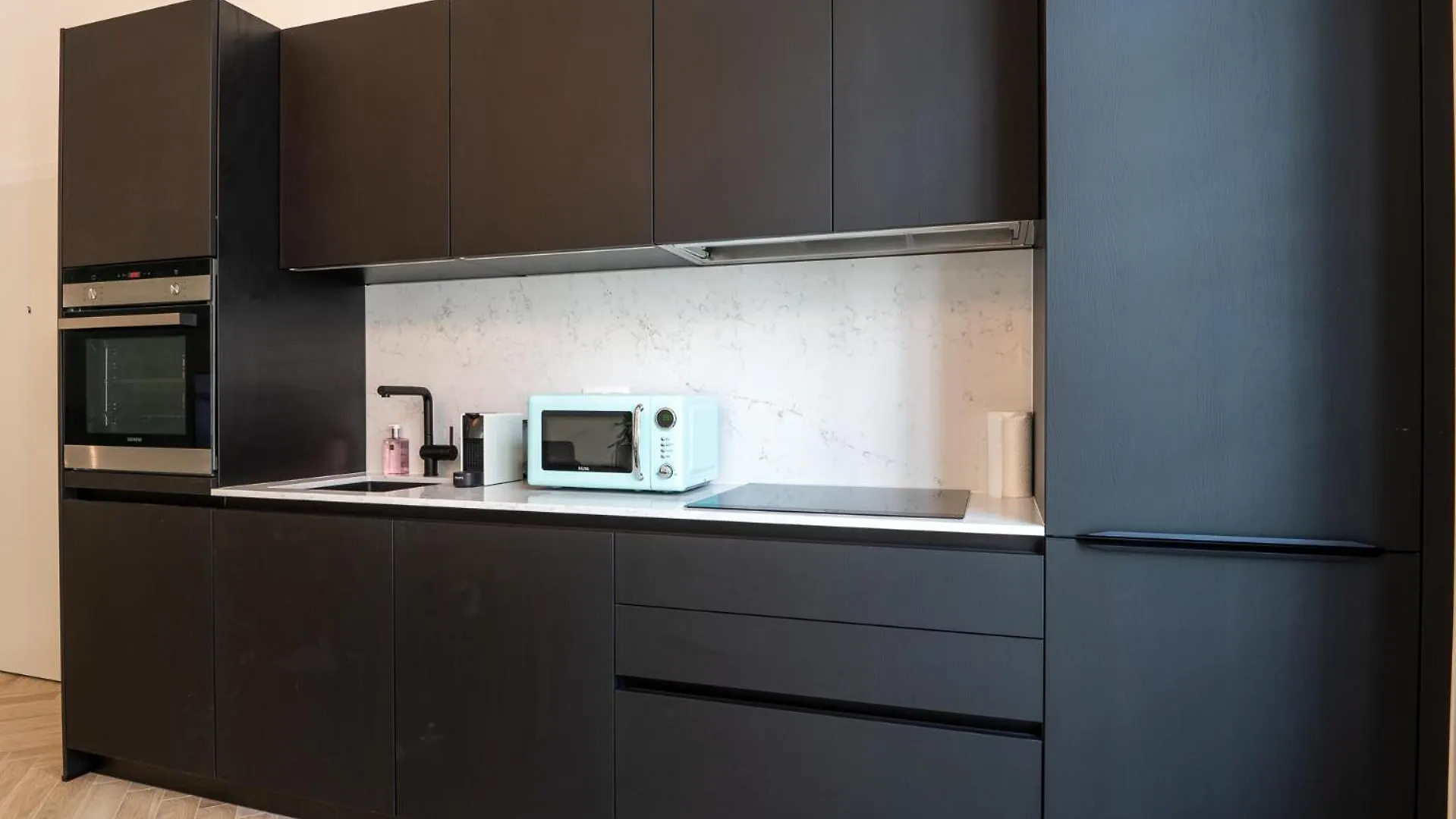 Beautiful Renovated Apartment In An Authentic Building Ostend